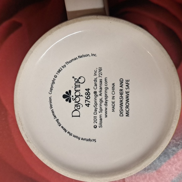 Walk By Faith Mug - Picture 4 of 4